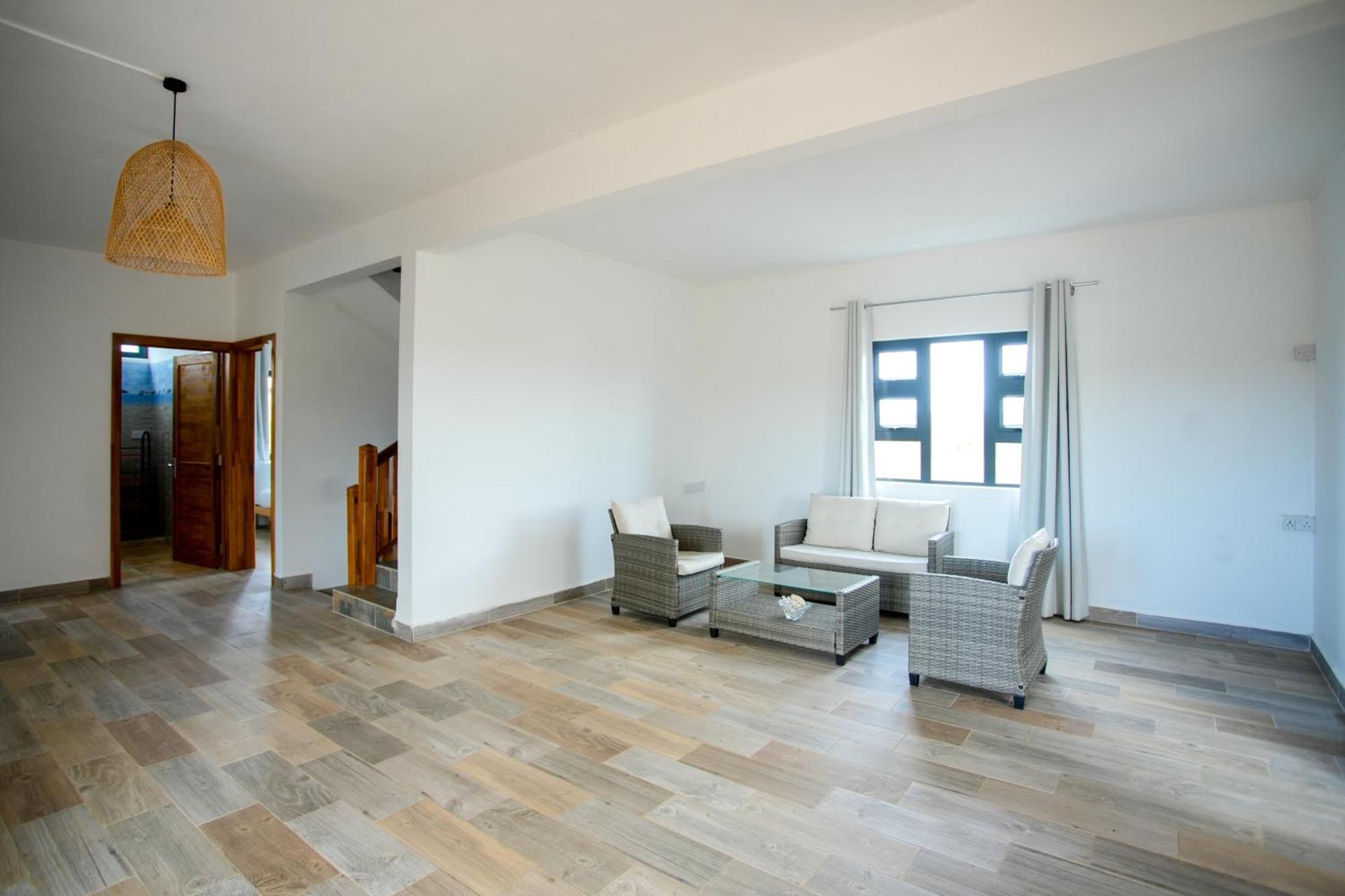 Spacious 4 Bed With Bbq, Pool & Parking Villa Grand Baie